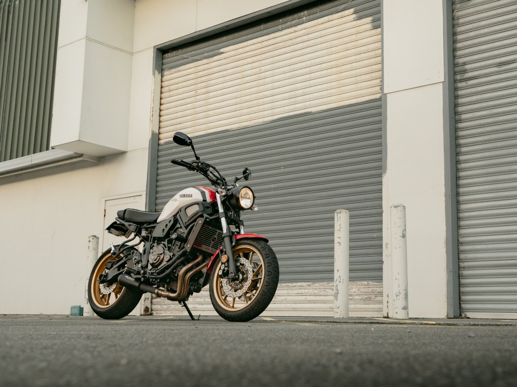 Photo of a 2021 XSR700 in the Red/White with Gold wheels.